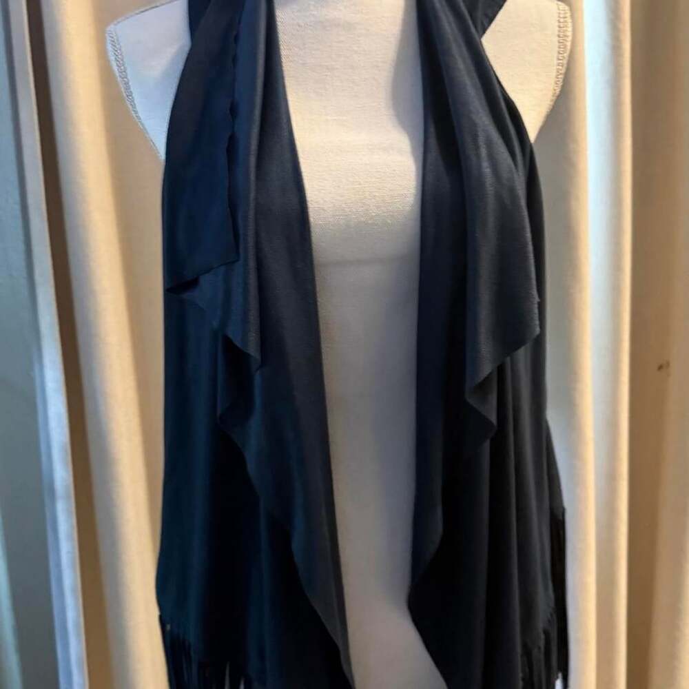 a.n.a. Suede Fringe Waterfall Vest Size S Black Open Front